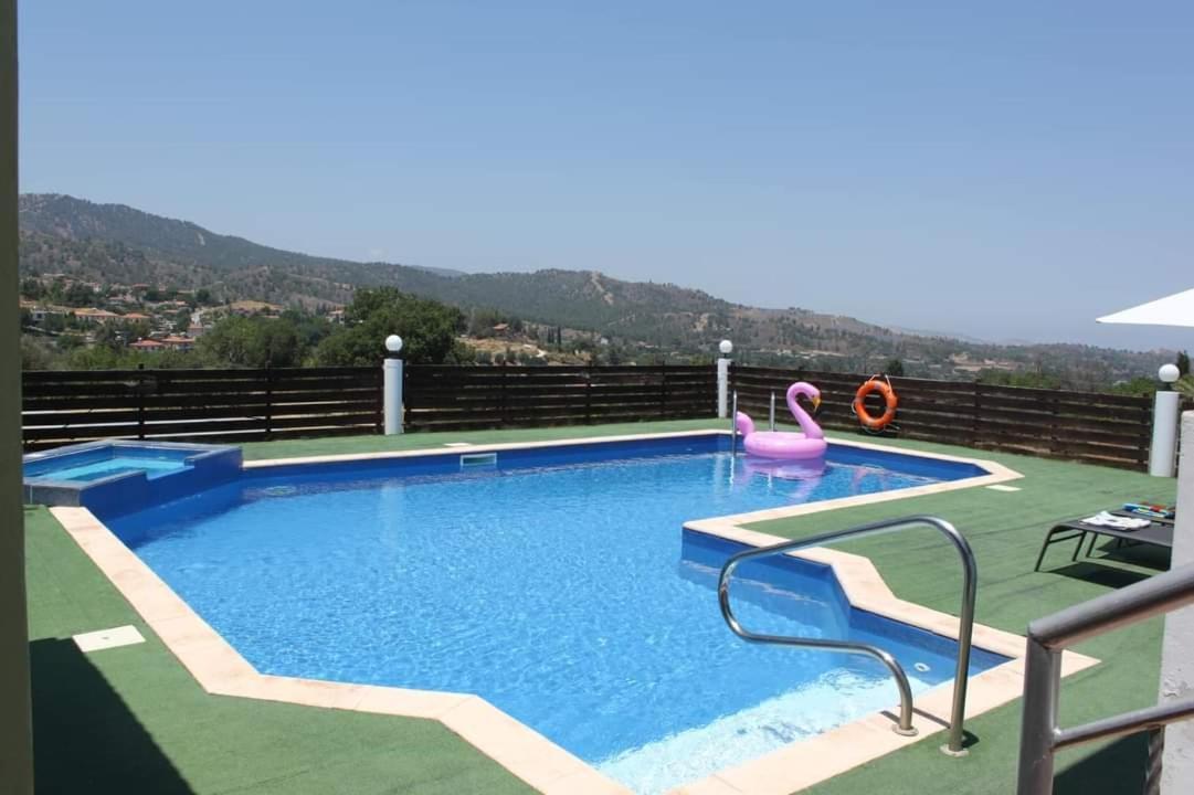Yiannos House Villa Evrykhou Exteriör bild