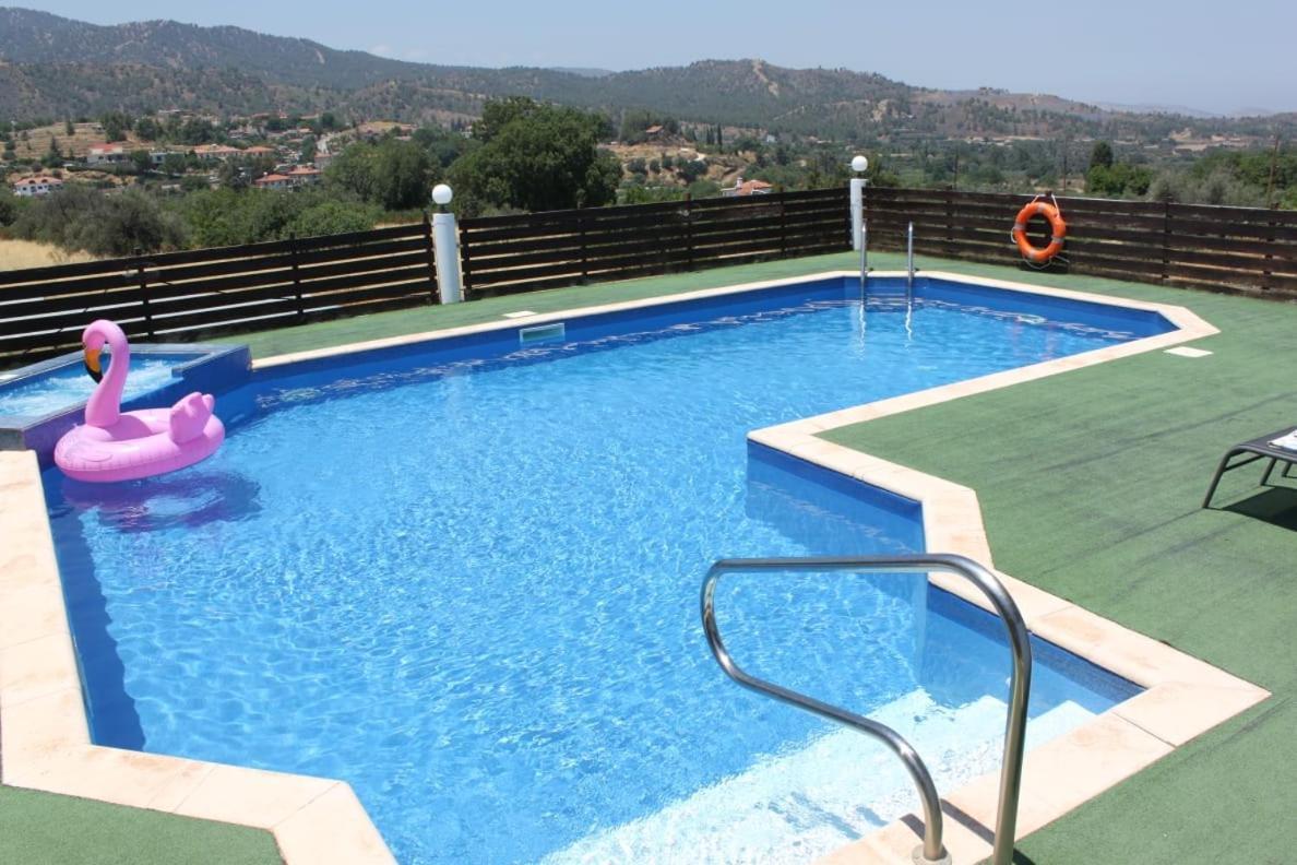 Yiannos House Villa Evrykhou Exteriör bild